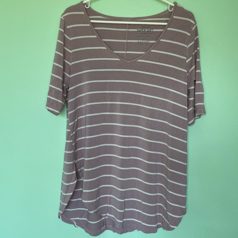 Super Soft Lilac Purple Stripe Favorite Tunic Tee